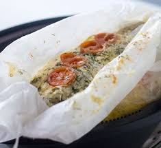 Los alimentos cocinados en papillote mantienen mejor la humedad y adquieren una textura más tierna y sabrosa que los hervidos o asados. Cocinar Al Vapor Rodaballo En Papillote Tecnicas Basicas Blog De Maria Mar De Castro Lopez De Thermomix Madrid Mendez Alvaro