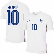 Het thuisshirt van les bleus is zoals altijd geheel blauw. Frankrijk Vapor Match Shirt Uit 2020 2021 Mbappe 10