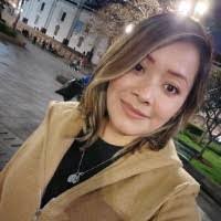 Juliana Robles's Instagram, Twitter & Facebook