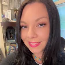 Find your moment of zen with our complete Cooper's Hawk Candle Collection.  The Cooper's Hawk exclusive collection is handcrafted, soy-based, and  available in Almond Sparkling, Sparkling Rosé, Prosecco, Romance Red, White  Sangria,