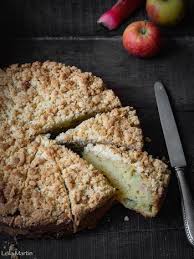 Gateau Streusel Pomme Rhubarbe Vanille Et Amandes Recette Recette Dessert Pomme Rhubarbe Recettes Avec Rhubarbe