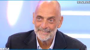 Giornalista e conduttore televisivo italiano. Paolo Brosio Eta Vita Privata Fidanzata Mamma Tutto Su Di Lui Social Periodico