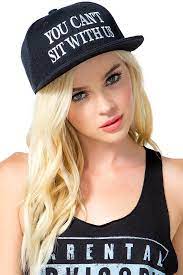10 Women S Hat Trends For Summer 2017 Fashion Trends Are Getting Newer Every Single Day And Women Who L Spring Trends Outfits Snapbacks Girls Hats For Women