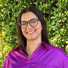 Diane Burda's Instagram, Twitter & Facebook