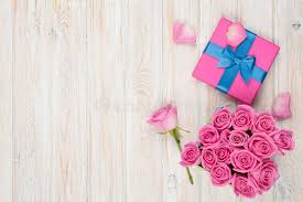 Valentines Day Background With Gift Box Full Of Pink Roses Over Wooden Table T Sponsored Box Full Pi Valentines Day Background Pink Roses Valentines