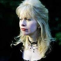 Sarah Singleton's Instagram, Twitter & Facebook