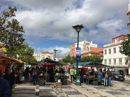 Caldas da rainha has many attractions to explore with its fascinating past, intriguing present and exciting future. Praca Da Republica Caldas Da Rainha Aktuelle 2021 Lohnt Es Sich Mit Fotos