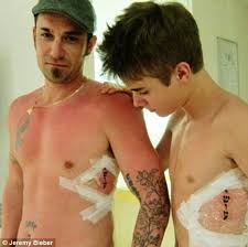 Out of justin bieber's tattoos, this one is much simpler and shows his love for music. Justin Bieber Tattoos Temporary Tattoo Blog