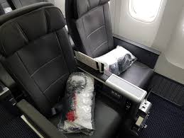 With this, our pilots can make this aircraft accelerate from 0 to 96 km/h in just 6 seconds. Flight Review American Airlines 777 200er Premium Economy