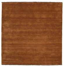 Wir alle kennen das, wir brauchen ganz dringend was neues. Handloom Fringes Braun 250x250 Rugvista