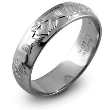 Retired Mans Sterling Silver Claddagh Wedding Ring Ms Rs44 Vintage Engagement Rings Art Deco Womens Wedding Bands Diamond Claddagh Ring Wedding