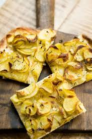 No Knead Potato Pizza Recipe Food Recipes Potatoes