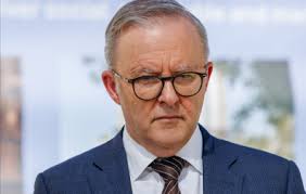 Prime minister looks away from America