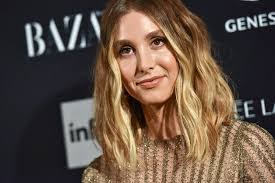 Whitney Pratt's Instagram, Twitter & Facebook