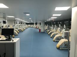 As per 31 december 2016, there is 135 public hospitals and 9 special medical institutions in malaysia accommodate 41,995 beds. Renal Care Centers