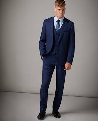 This can mean that a lot of people have the same suits which it has happened to most men that they love the way one part of a suit fits but the other part does not quite work. Tapered Fit Wool Rich Mix And Match Suit