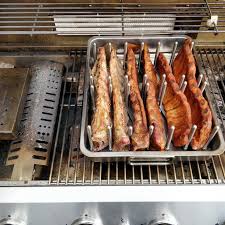 Dreierlei Sparerips Vom Gasgrill 1 2 1 Methode Hobby Griller De Rezept Rippchen Lebensmittel Essen Gasgrill