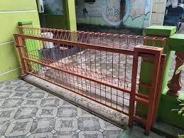 Pintu gerbang dari jarak jauh ini dibangun dari beberapa komponen yang. Pintu Besi Pintu Gerbang Canopy Baja Ringan Dekorasi Rumah 813029947