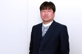 「消えない火が、自分の核だった」佐藤二朗が二度も挫折して就職した20代の本音を語る 仕事 公開日 2018.12.04 子どものころや青春時代に夢を持っていても、多くの場合、 いつかは現実と向き合わないといけない日が訪れるもの 。 Hcshuswk8vx5km