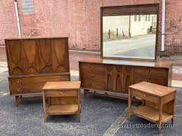 Find quick results from multiple sources. Complete Broyhill Brasilia Bedroom Set Midcentury Bedroom Sets For Sale Sweet Modern Akron Oh