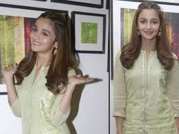 Hairstyle For Kurti And Jeans Hair Style For Party