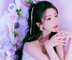 Lộ diện tiểu tam khiến Trần Hiểu ly hôn Trần Nghiên Hy, 1 hành động không  ai ngờ đã tố cáo tất cả