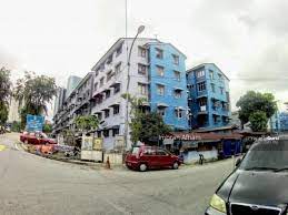 Berikut adalah rangkuman tempat wisata yang ada di kawasan air terjun ini masih berada dalam satu wilayah dengan kantor bupati. Flat Taman Bukit Angkasa Jalan Bukit Angkasa Off Jalan Kerinchi Pantai Dalam Pantai Dalam Bangsar South Kuala Lumpur 3 Bedrooms 689 Sqft Apartments Condos Service Residences For Sale By Imbran Afham Rm 170 000 29504333