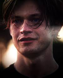 Who Voices James in Maxton Hall