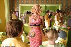 Until the cat in the hat ('mike myers') walks in the front door. Kelly Preston Died July 12 2020 Cat In The Hat Party Party Scene Iconic Movies