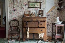 Or at least is did in the 1840s. Step Inside This Abandoned Old House Untouched For 40 Years Loveproperty Com
