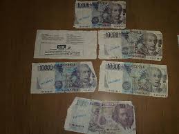 Bambini nati tra il 2001 al 2004: Banconote E Monete Euro In Barattolo Fac Simile 200 Pezzi Eur 24 90 Picclick It
