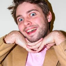 Hilarious Comedy Acts in Wilmington, NC (with Reviews)