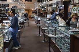 The largest selections of engagement rings, wedding bands, bracelets, necklaces, color stones, earrings and watches, the woodbridge jewelry exchange also . International Jewelers Exchange Jewelry In Aventura Fl Parkbench