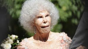 Jetset-Alba (86) deler ut titlene sine