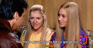 Christine taylor is known for playing marcia brady in the brady bunch movie and a very brady sequel, just as jobs in the wedding singer, zoolander following the brady bunch movie, christine taylor showed up on the tv series ellen, finding the lead job in the tv series party girl, in view of the. Christine Taylor Marcia Brady Kino Gif Find On Gifer