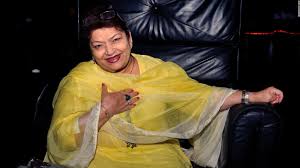 In her passing away, bollywood film industry has lost one of its most beloved and respected dance choreographers. Saroj Khan Choreographer Behind Hundreds Of Bollywood Hits Dies Aged 71 Cnn Style