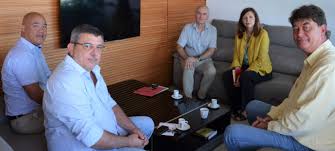 Site de biographies des dirigeants français : Une Personnalite Du Csa Recue Par L Executif Gouvernement De La Nouvelle Caledonie