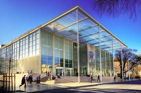 Carre D Art Musee D Art Contemporain De Nimes France Norman Robert Foster French Architecture Nimes Architecture