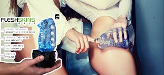 FLESHSKINS le nouveau FLESHLIGHT GRIP en « poing américain » | Club des  Branleurs : Le blog de tests de sextoys pour les hommes