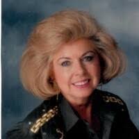 Charlotte Mclaughlin's Instagram, Twitter & Facebook