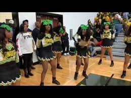 Words Included Cute Stomp And Shake Cheers For Sideline Upload 16 Youtube Cheer Dance Routines Cheer Dance Cheerleading Chants