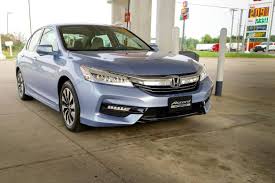 According to the site my, jeep should be able to go 40.86 miles once the light comes on and a toyota corolla can go 47.37 on average. 2017 Honda Accord Hybrid Real World Mileage News Cars Com