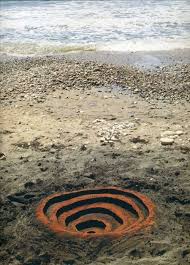Andy Goldsworthy Love The Simple Elegance Of This Work Andy Goldsworthy Art Environmental Art Landscape Art