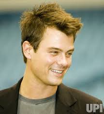 Photo: STAR JOSH DUHAMEL (DANNY McCOY IN NBC DRAMA "LAS VEGAS") MEETS FANS  AT FIRST WOMEN'S EXPO VANCOUVER