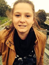 How should a crockpot lid fit?