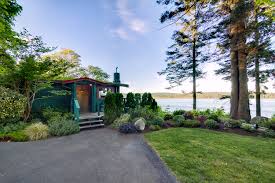 261 island highway, campbell river, bc. Dolphins Resort Anglers Dining Oceanfront Cabins Campbell River Bc