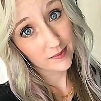 Jessie Shafer's Instagram, Twitter & Facebook