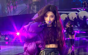 League Of Legends Absolutely Kills It With Live Performance Of New Theme Pop Stars Rare Norm League Of Legends Music Pop Star League Of Legends