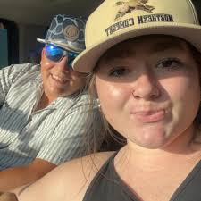 Stuck trying to get in driveway can anyone help