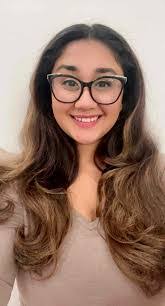 Dana Bloomquist's Instagram, Twitter & Facebook